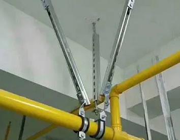 闸阀支撑架的质量要求。价格决定了理塘抗震支撑框架的质量。